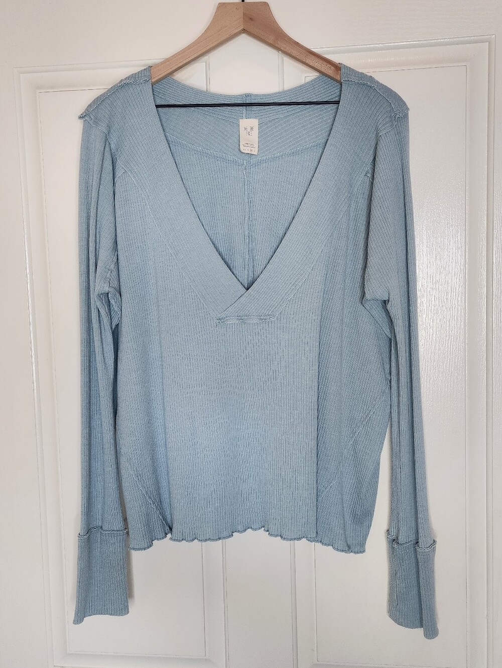 Free People Oceanview Plunging V-Neck Thermal Top Light Blue Slouchy Boho Medium
